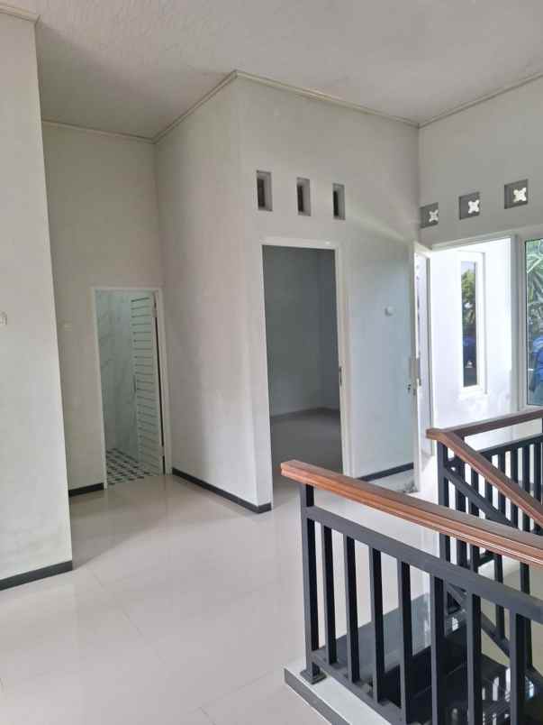 dijual rumah ungaran
