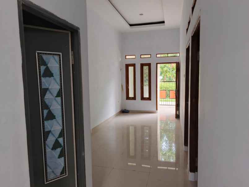 dijual rumah villa gading harapan bekasi