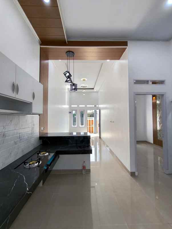 dijual rumah villa gading harapan bekasi