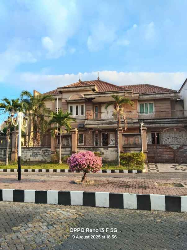 dijual rumah villa kalijudan indah