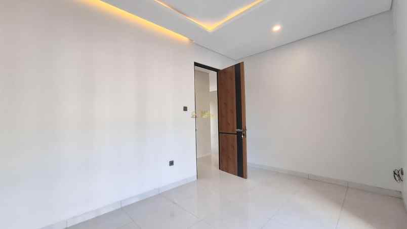 dijual rumah wedomartani ngemplak