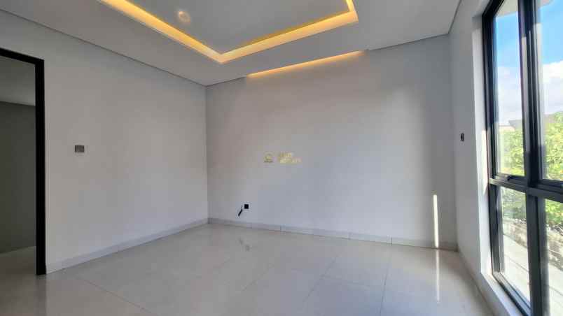 dijual rumah wedomartani ngemplak