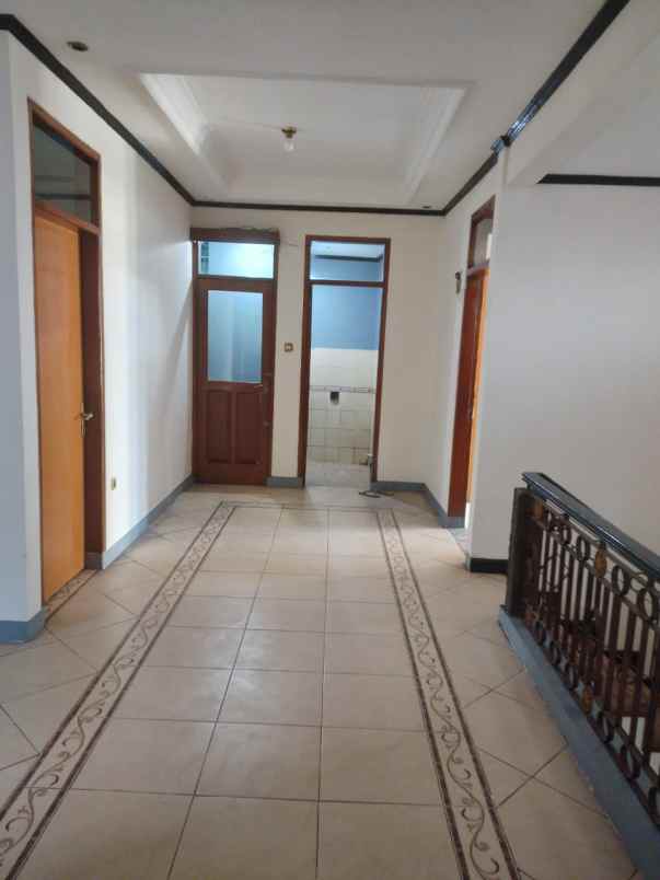 dijual rumah wijaya kusuma duren sawit