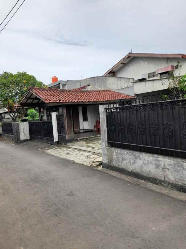 dijual tanah bangunan di bintaro jaksel