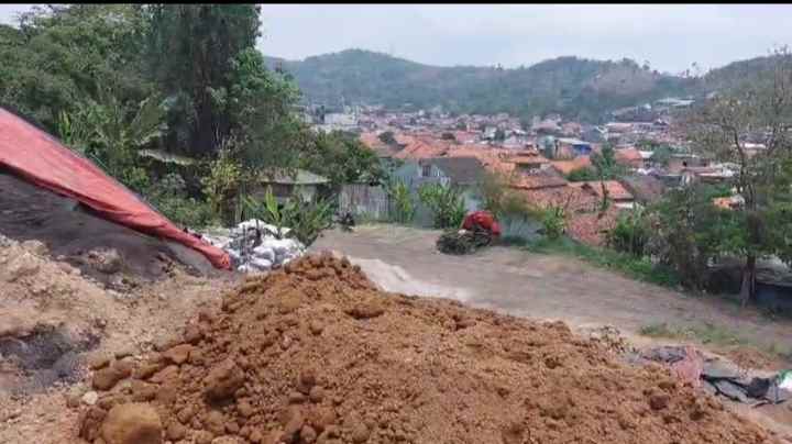 dijual tanah ciburuy