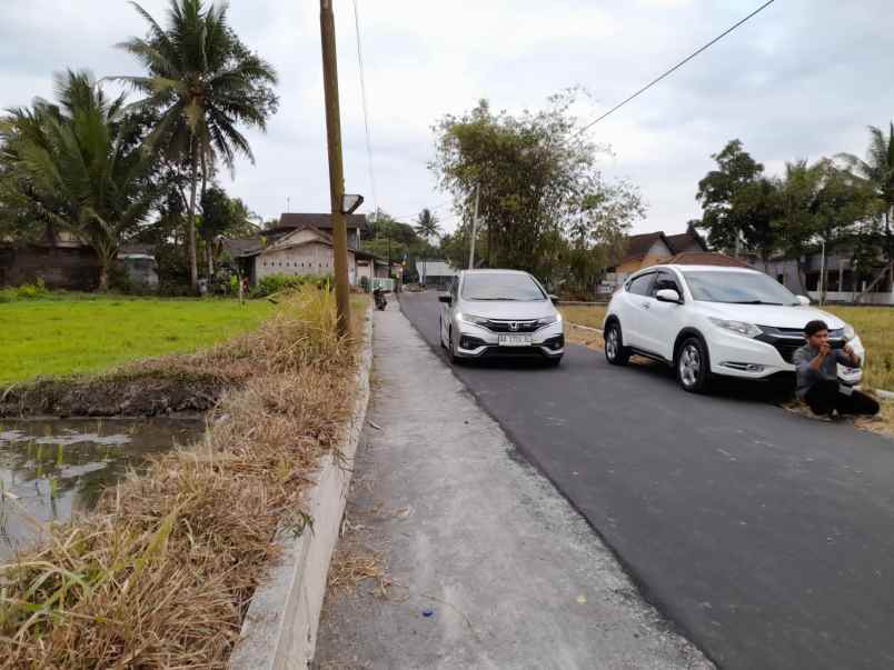 dijual tanah jl borobudur