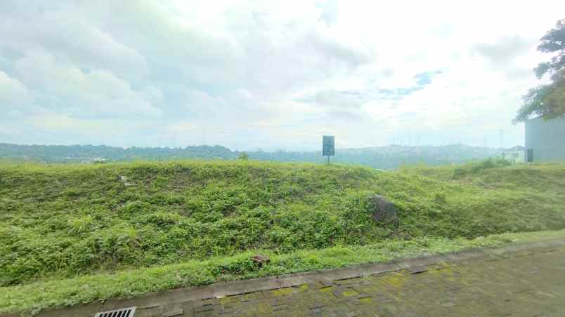 dijual tanah jl bukit hijau