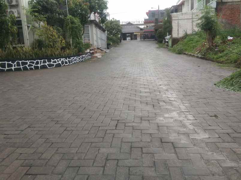 dijual tanah jl kemang 1 sukmajaya kec