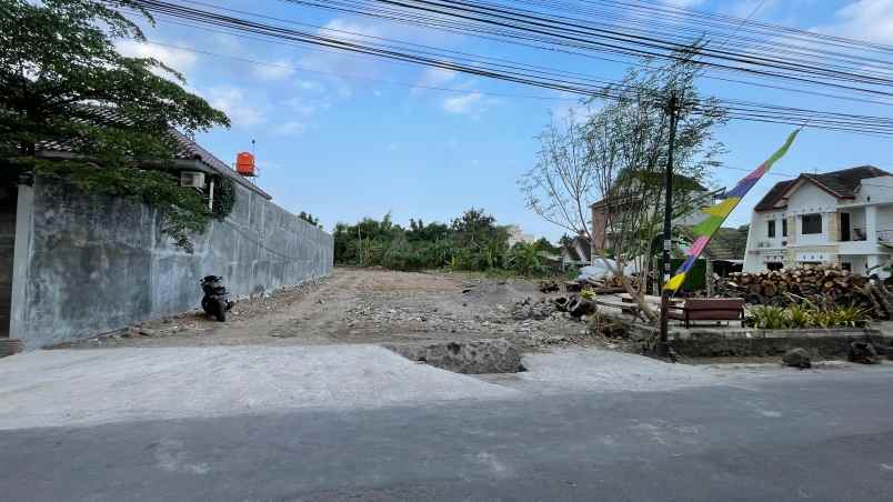 dijual tanah jl ringroad utara