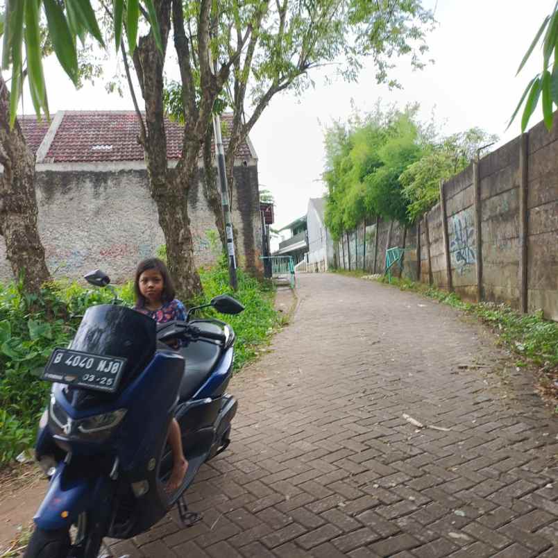 dijual tanah jl roda hias