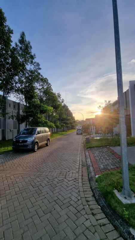 dijual tanah kavling di cluster uville bintaro jaya