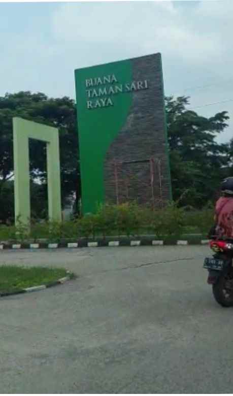 dijual tanah komplek buana tamansari