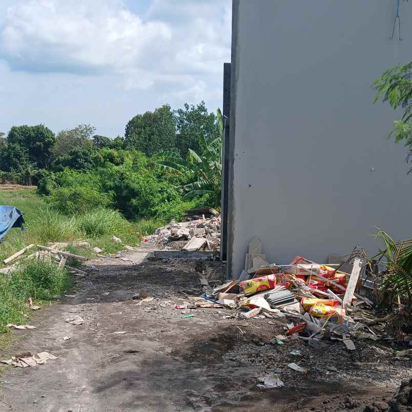 dijual tanah pantai mengening