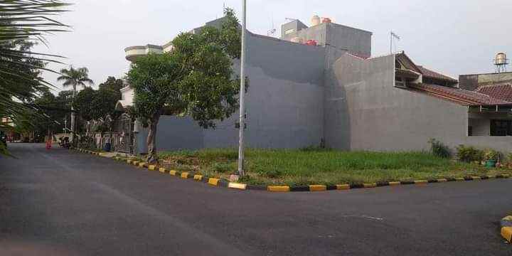 dijual tanah ujung menteng metland