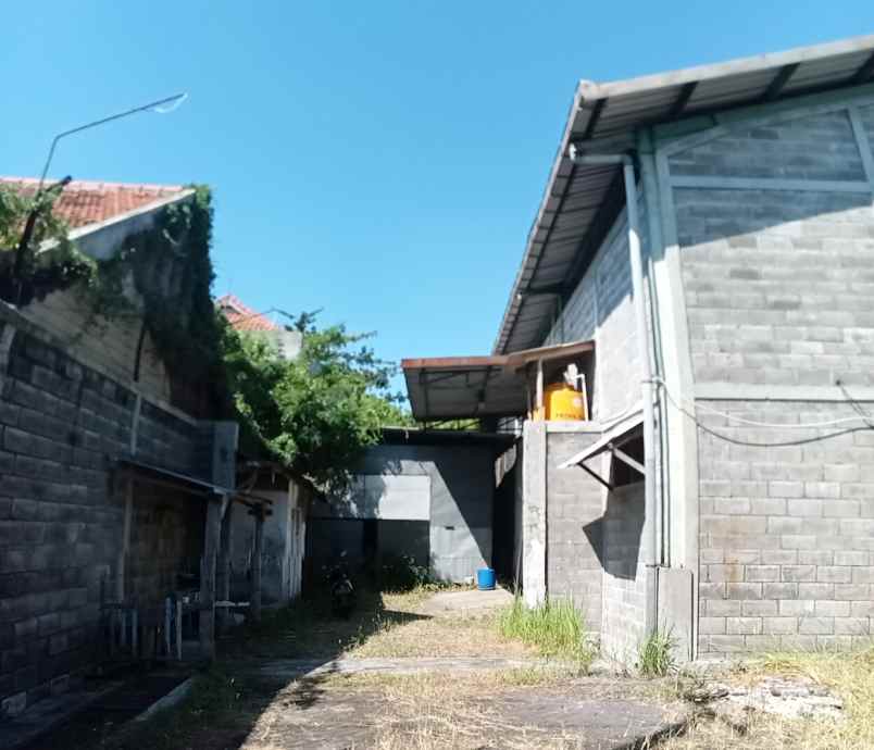 dijual tanah wiyung gang pasar