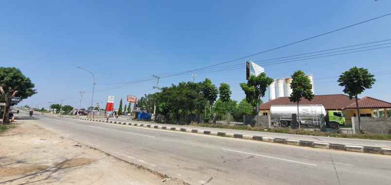 dijual tanah zina komersil