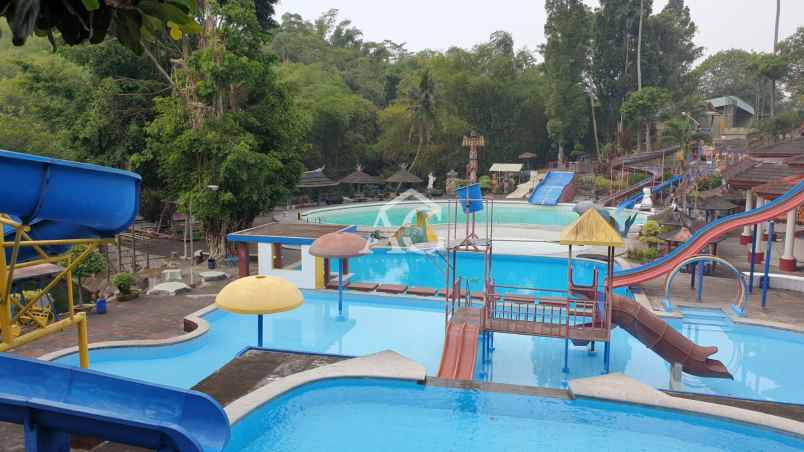 dijual tempat wisata di tlogomas