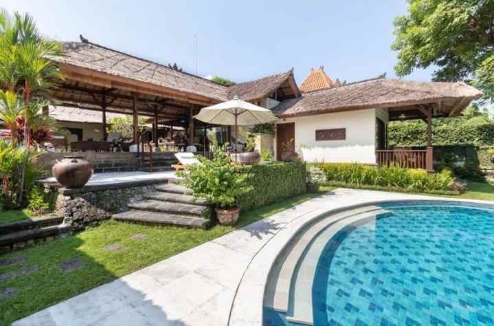 dijual vilka lokasu canggu denpasar bali