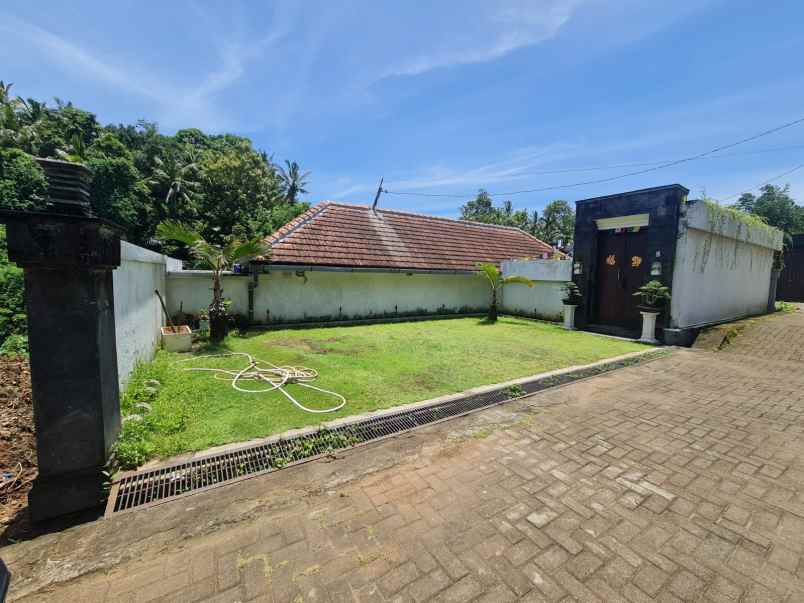 dijual villa bongan tabanan bali