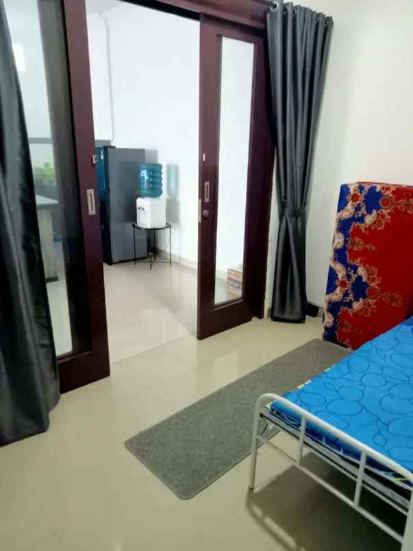 dijual villa jalan goa gong