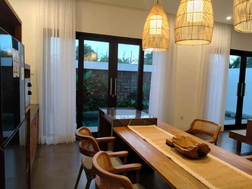 dijual villa jalan tunggal bingin sanur