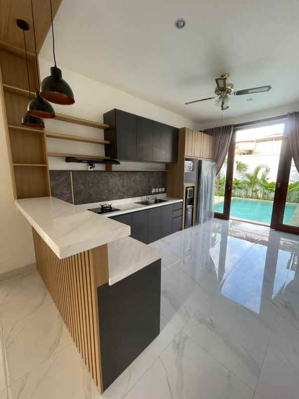 dijual villa jalan ungasan uluwatu