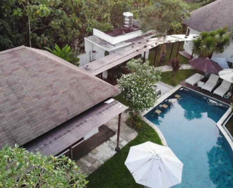 dijual villa jimbaran badung bali