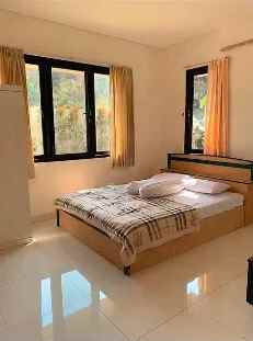 dijual villa taman dayu