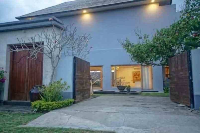 dijual villa ungasan badung bali