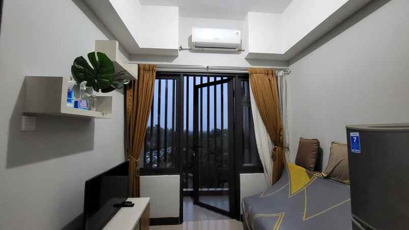 disewakan royal heights apartmen