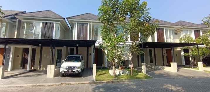 disewakan rumah citraland surabaya