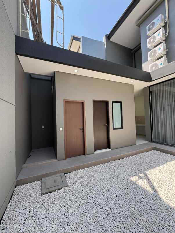 disewakan rumah citraland utama