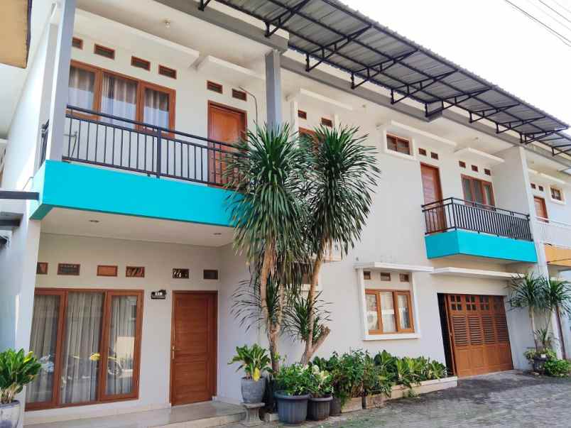 disewakan rumah crystal vista residence jl