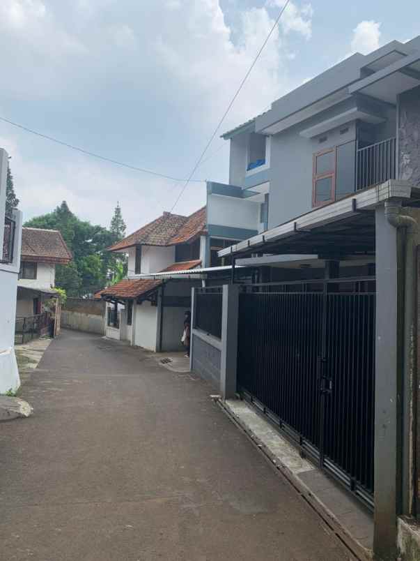 disewakan rumah dago bandung kota