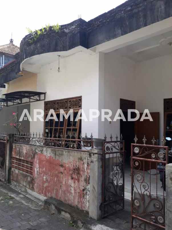 disewakan rumah dalung permai