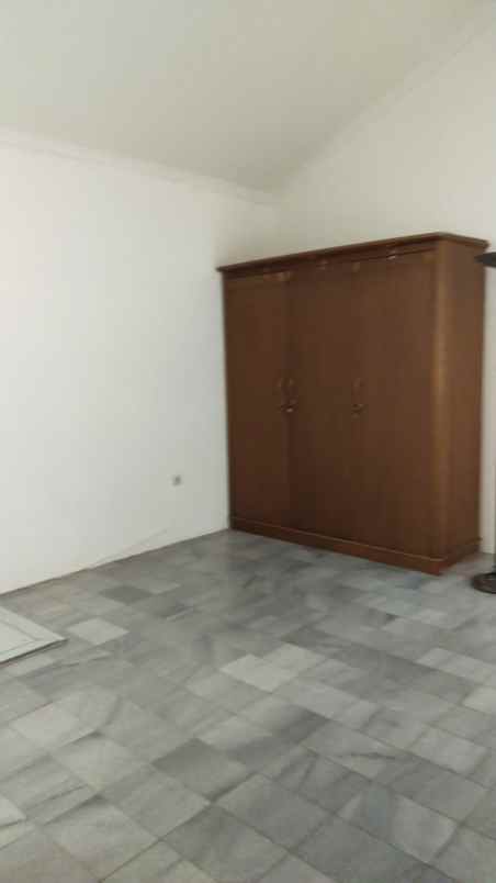 disewakan rumah lebak bulus