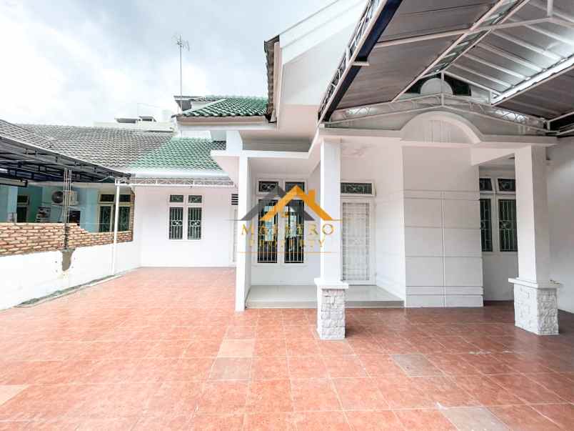 disewakan villa siap huni komplek cemara hijau