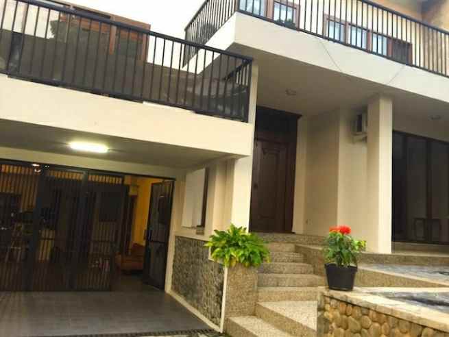 for rent house at kemang selatan