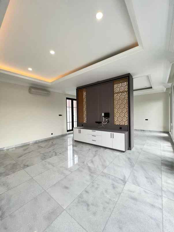 for rent pondok indah jakarta selatan