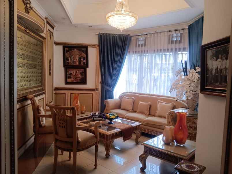 hunian luas dan nyaman di arcamanik antapani bandung