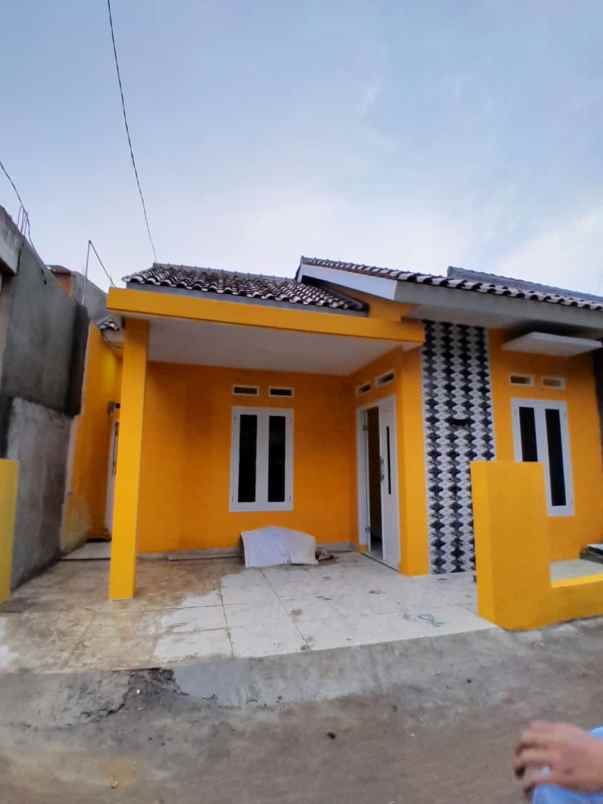 jual ready rumah di cipayung depok cash nego