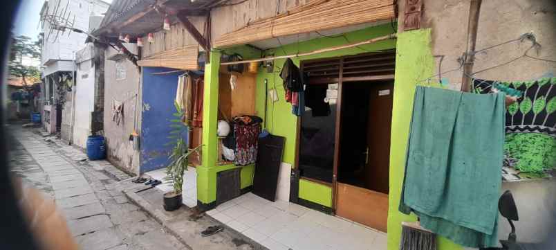 jual rumah 2 unit kontrakan