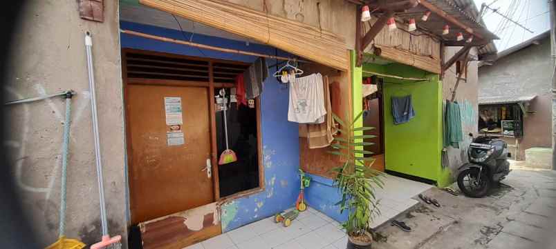 jual rumah 2 unit kontrakan