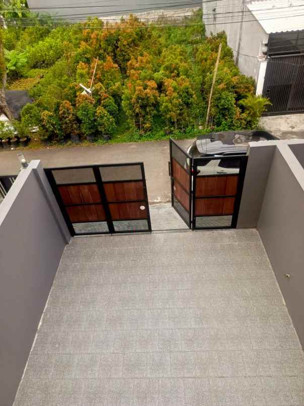 jual rumah baru kav dki meruya utara jak bar