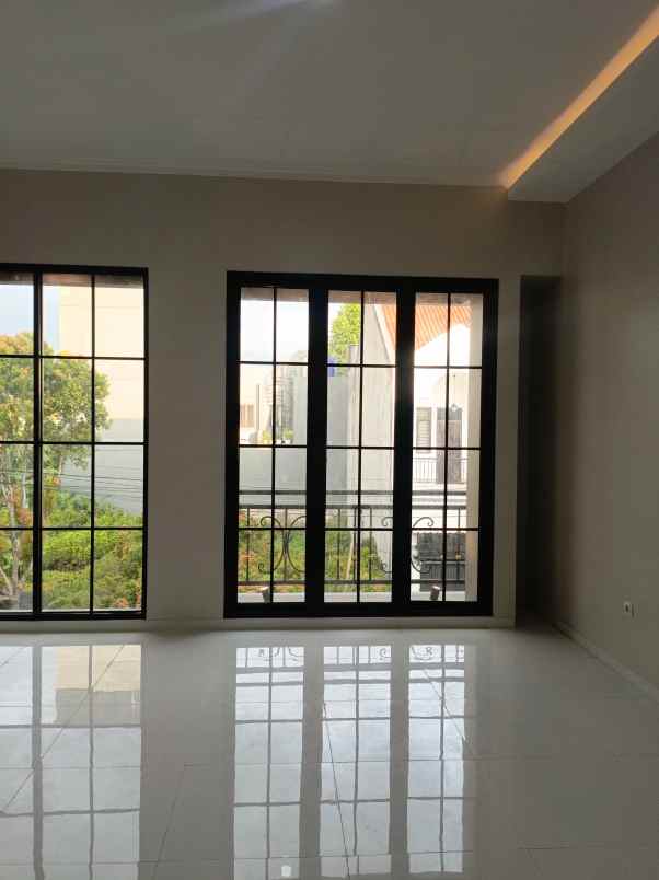 jual rumah baru kav dki meruya utara jak bar