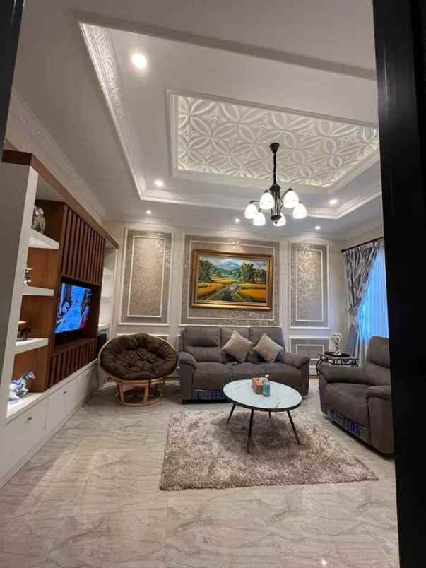 jual rumah cantik mewah di cinere depok