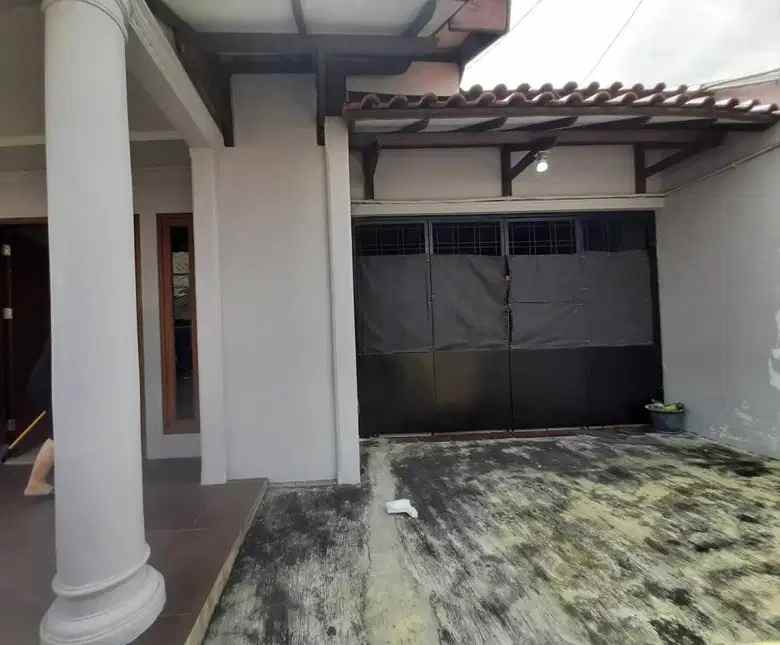 jual rumah hunian terawat di petukangan utara