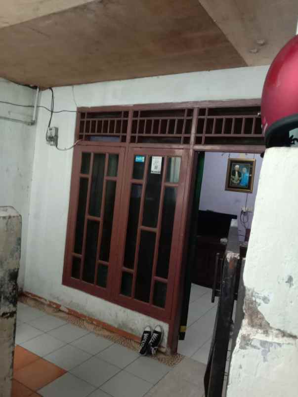 jual rumah lama di kedoya