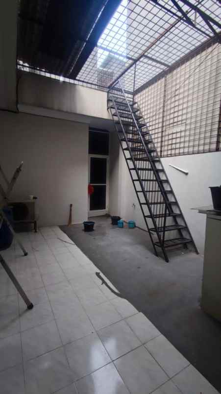 jual rumah muara karang jak ut