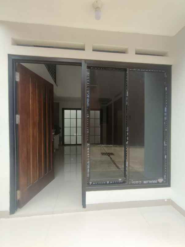 jual rumah siap huni akses strategis